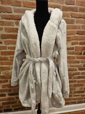 Cozy Shawl Collar Plush Robe - Light Blue